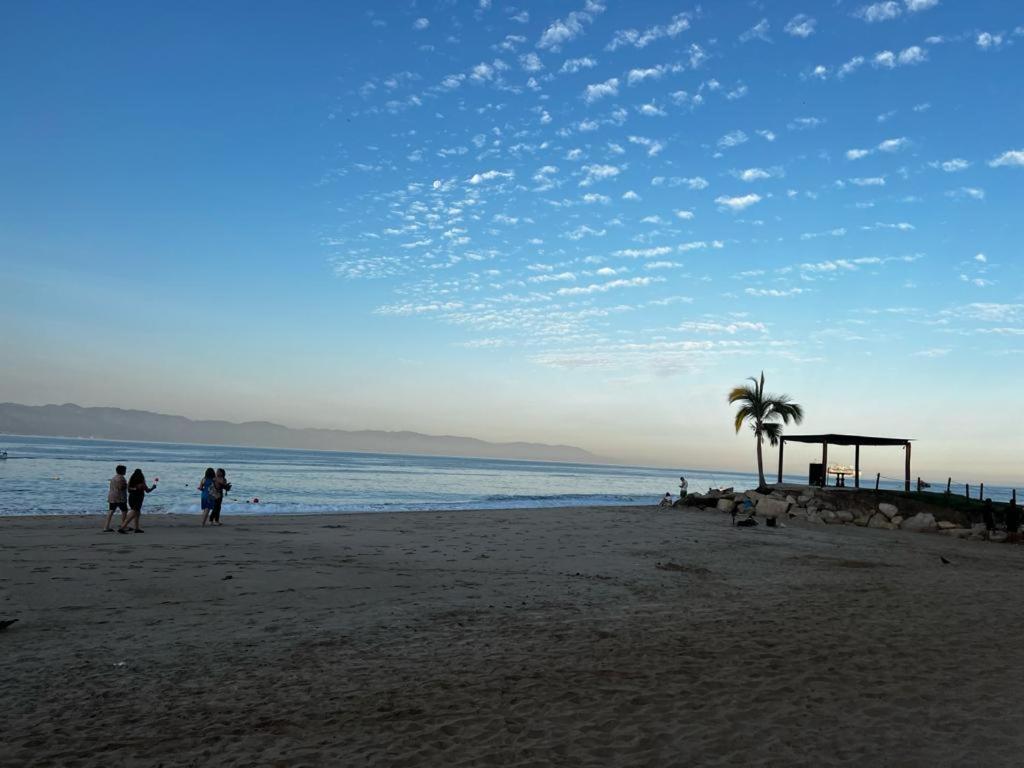 Beachfront View Condo Beside La Isla Mall Puerto Vallarta Luaran gambar